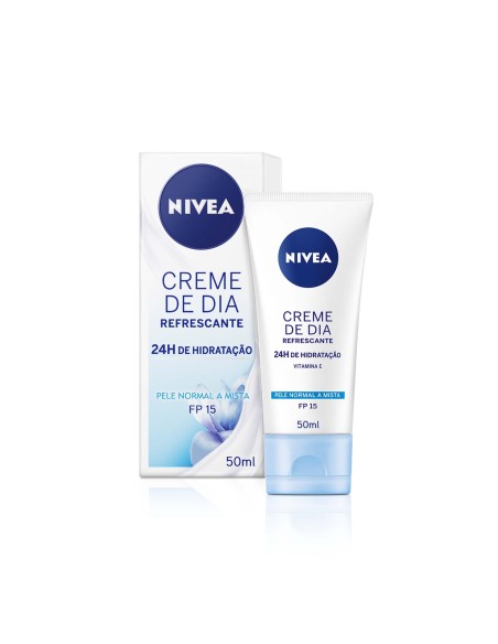 Nivea Refreshing Day Cream SPF15 50ml