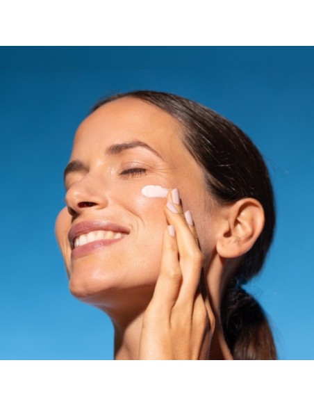 Protector Solar Mineral Freshly SPF50+ 50ml